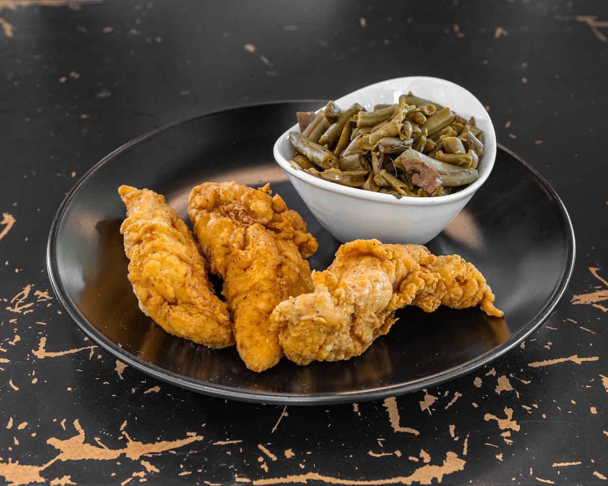 Tiger On The Green Photos 2